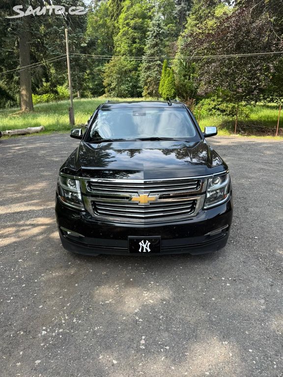 Chevrolet Suburban, 5,3 V8 poctiví osmiválec